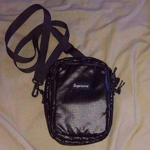 Supreme FW17 Cordura Shoulder Bag Black
